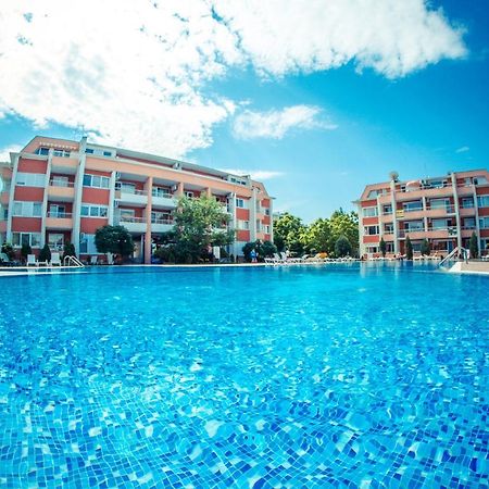 Sunny Fort Apartments Slăntjev Brjag Exteriör bild