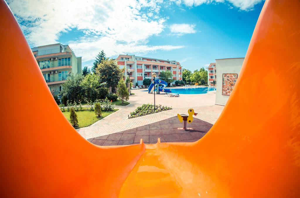 Sunny Fort Apartments Slăntjev Brjag Exteriör bild