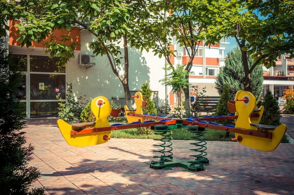 Sunny Fort Apartments Slăntjev Brjag Exteriör bild