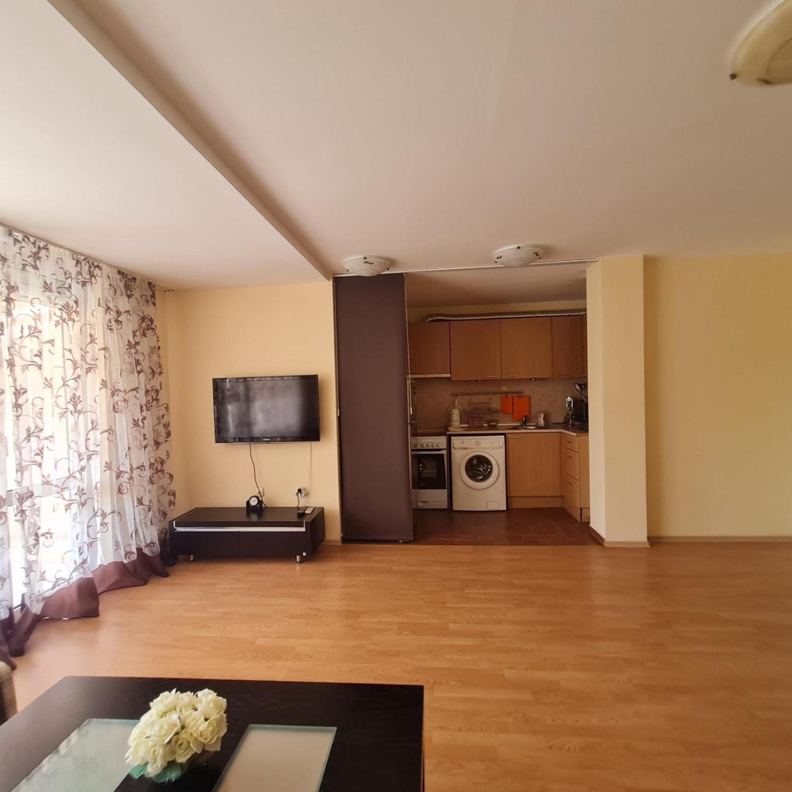 Sunny Fort Apartments Slăntjev Brjag Exteriör bild