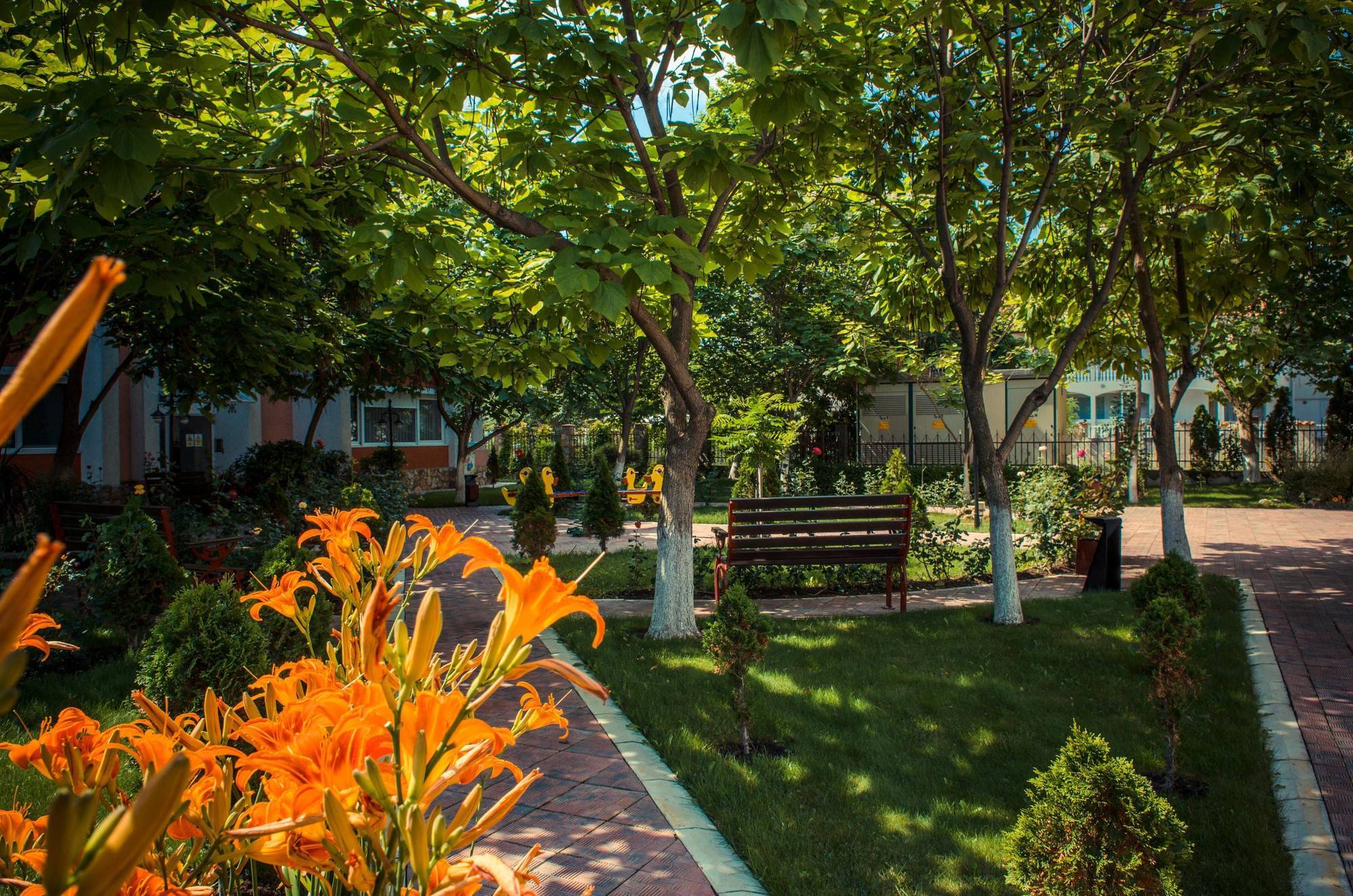 Sunny Fort Apartments Slăntjev Brjag Exteriör bild