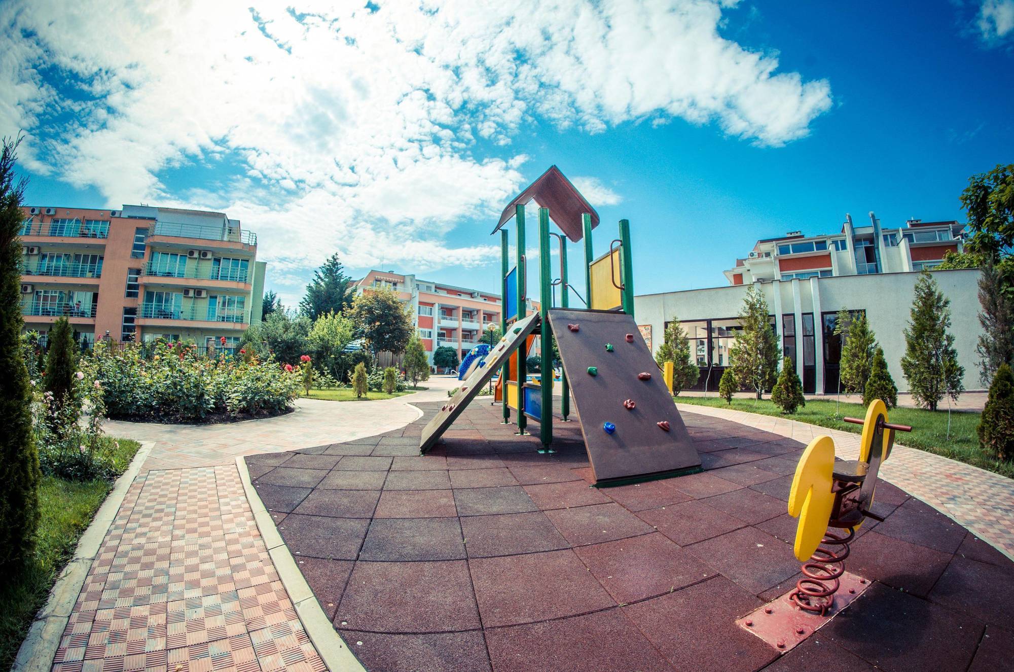 Sunny Fort Apartments Slăntjev Brjag Exteriör bild