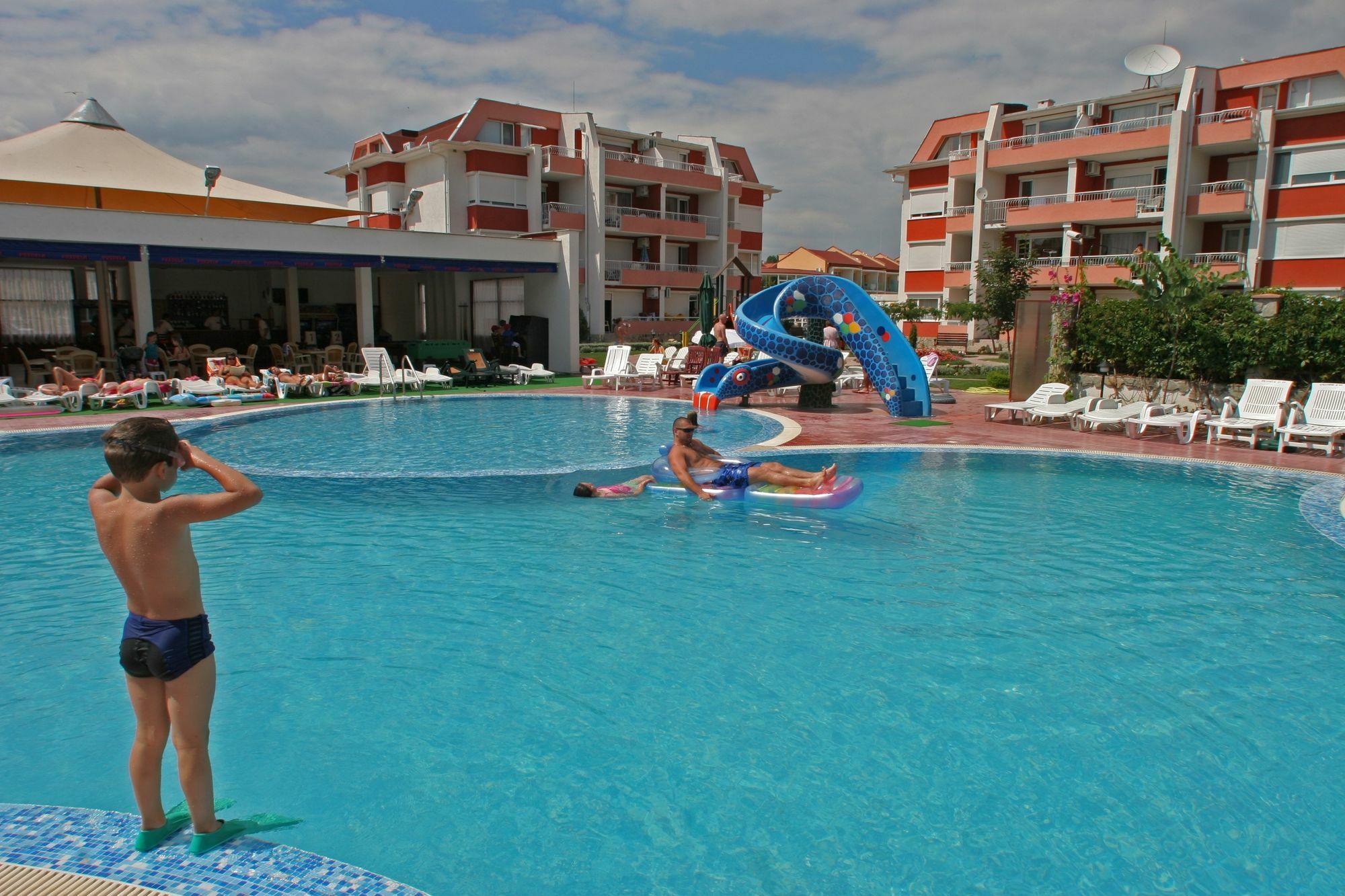 Sunny Fort Apartments Slăntjev Brjag Exteriör bild