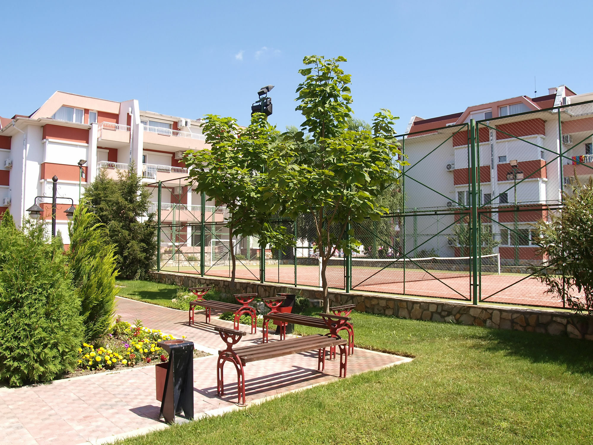 Sunny Fort Apartments Slăntjev Brjag Exteriör bild